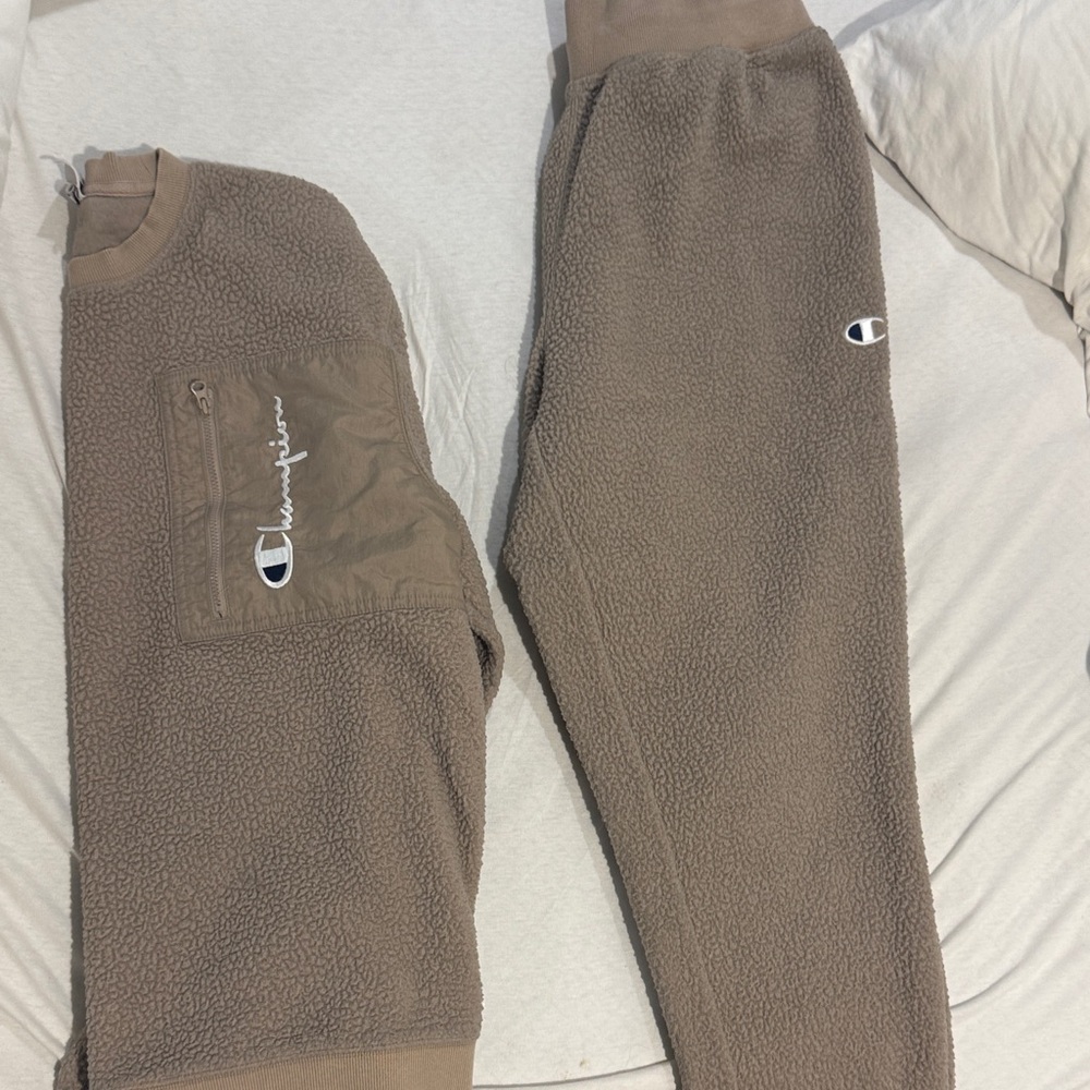 Champion Brown Fleece Sweater and Joggers Set